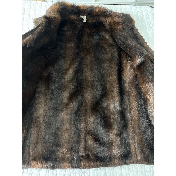 Old Navy Faux Fur Lined Brown Vest , Youth XL, Kids Winter - Picture 5 of 8